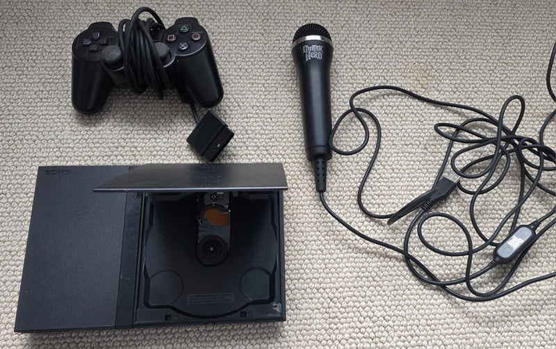 PS2 Slim w controller/GH microphone $1 Reserve Carousel 1