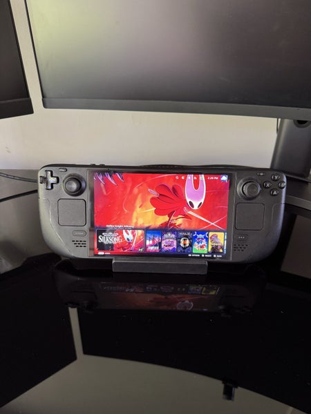 Steam Deck OLED 1TB + Official Dock + Carry Case Carousel 1
