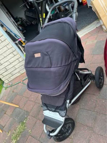 Mountain buggy +one - double pram with option of being single pram64033476059139111