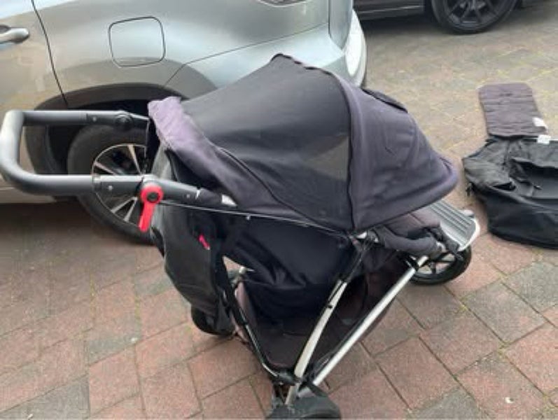 Mountain buggy +one - double pram with option of being single pram64033476059139113
