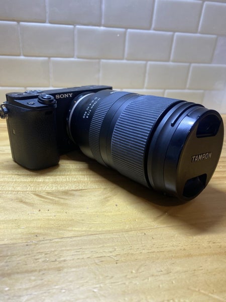 Sony A6400 Camera Kit – Low Shutter Count + Two Lenses & Extras63721161221123110