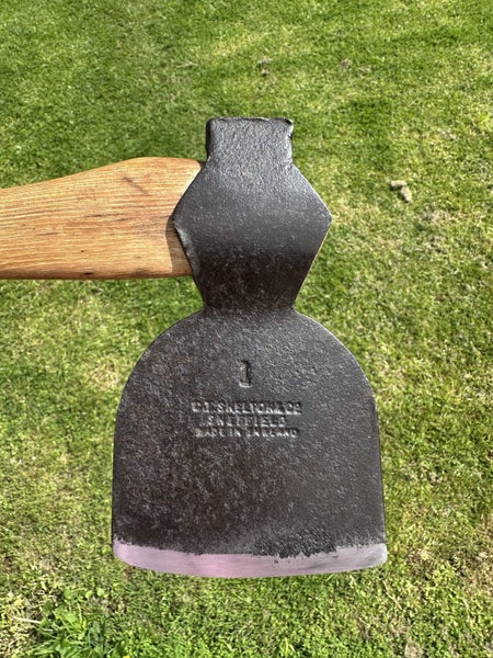 Beautiful vintage “C.T.SKELTON AND CO” stamped Kent pattern axe/ hatchet Carousel 1