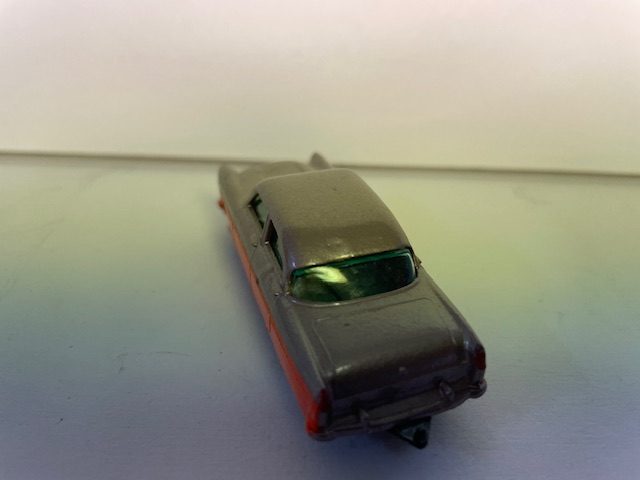 #33A FORD ZODIAC c1957 Carousel 6