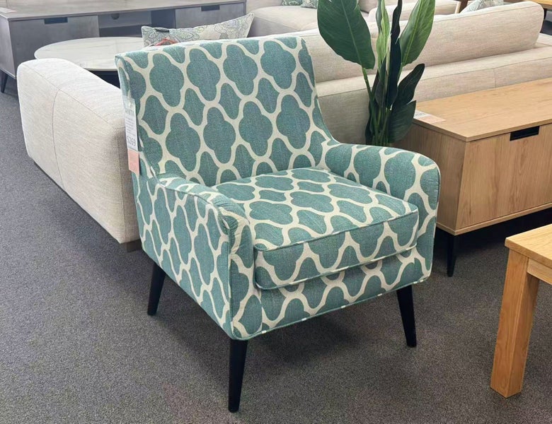 Arm Chair Carousel 2