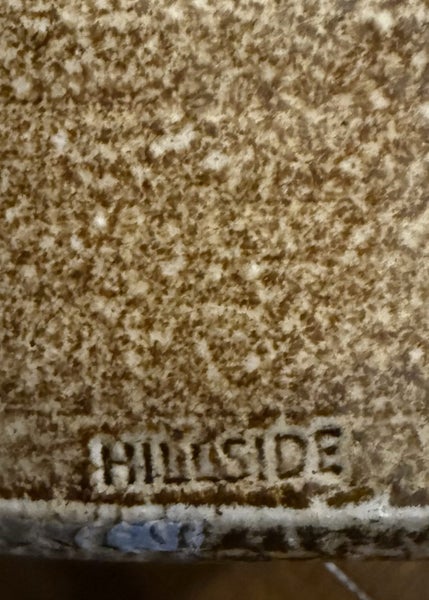 Hillside Pottery Casserole Dish Carousel 3