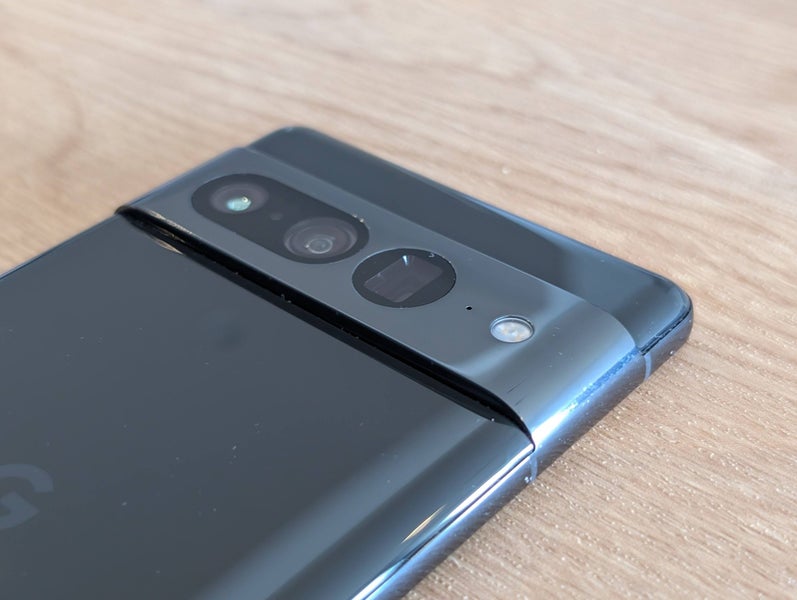 Google Pixel 7 Pro Smartphone - Obsidian Black [GREAT CONDITION]64418031448323114