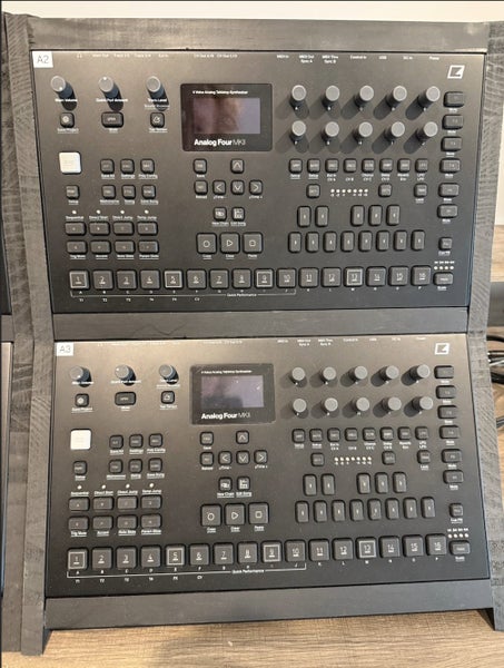 Elektron Analog Four MK2 x2 + Cabinet Carousel 1