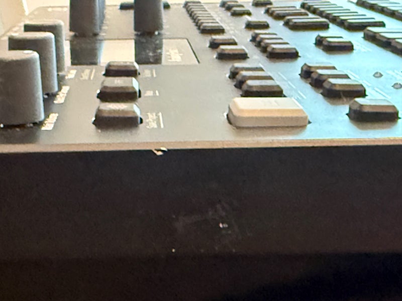 Elektron Analog Four MK2 x2 + Cabinet Carousel 3