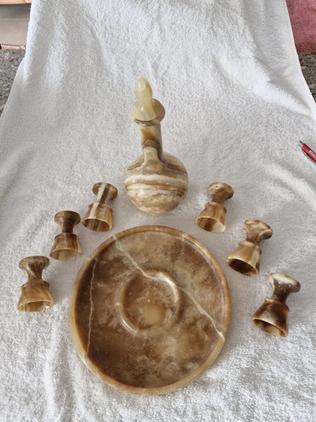 Onyx Decanter,Tray and cups Carousel 2