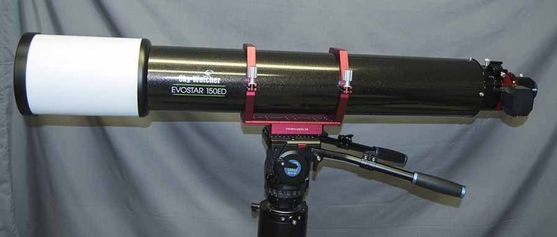 Skywatcher 150mm f/8 Evostar Doublet Refractor with Moonlite Carousel 1