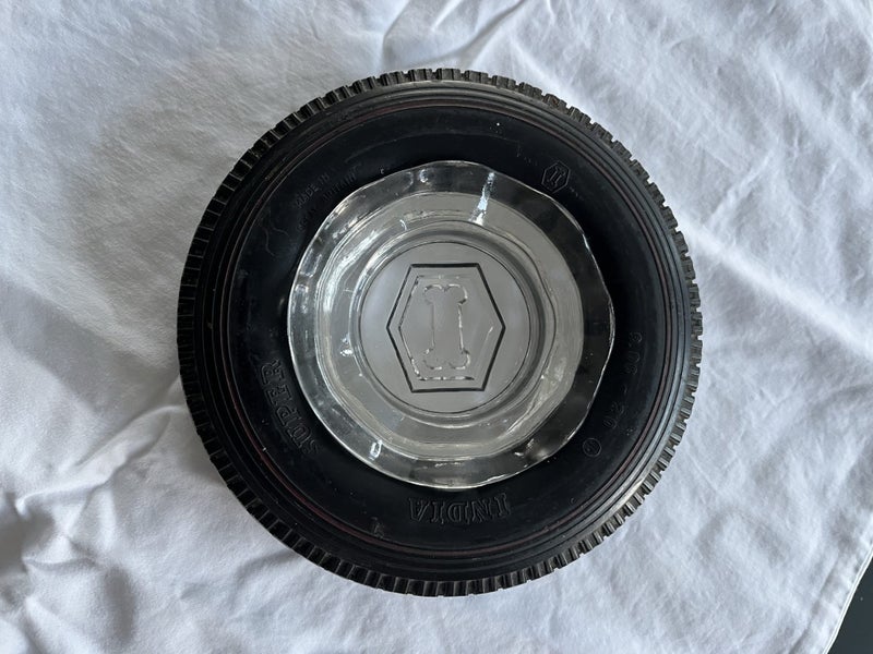 Ashtray vintage tyres x 3 Carousel 4