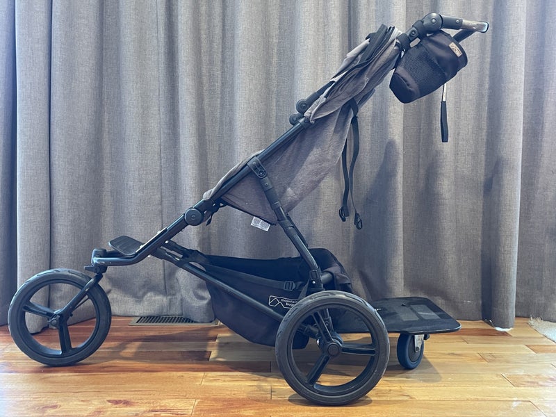 Mountain buggy Urban Jungle Pram and Bassinet Carousel 2