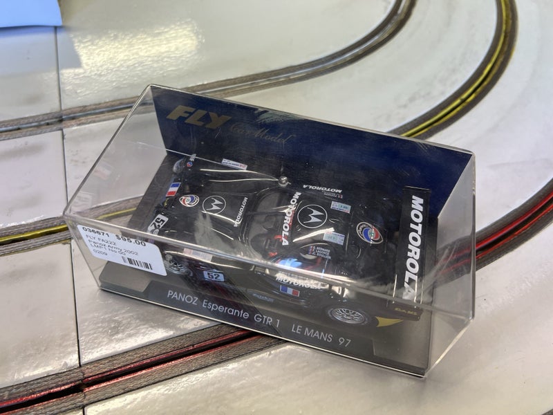 FLY Panoz #52 Carousel 2