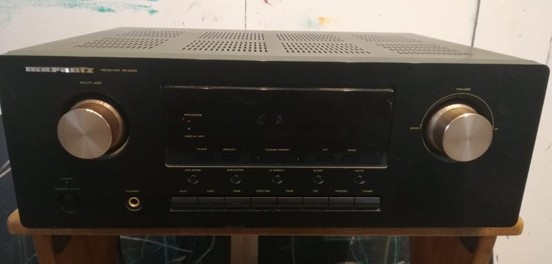 Marantz Receiver Carousel 1