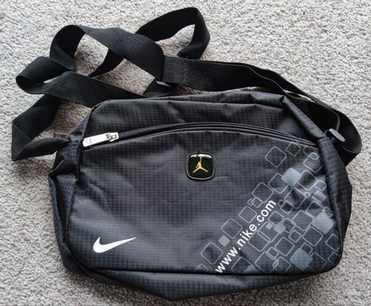 Crossbody bags - $10 each Carousel 2