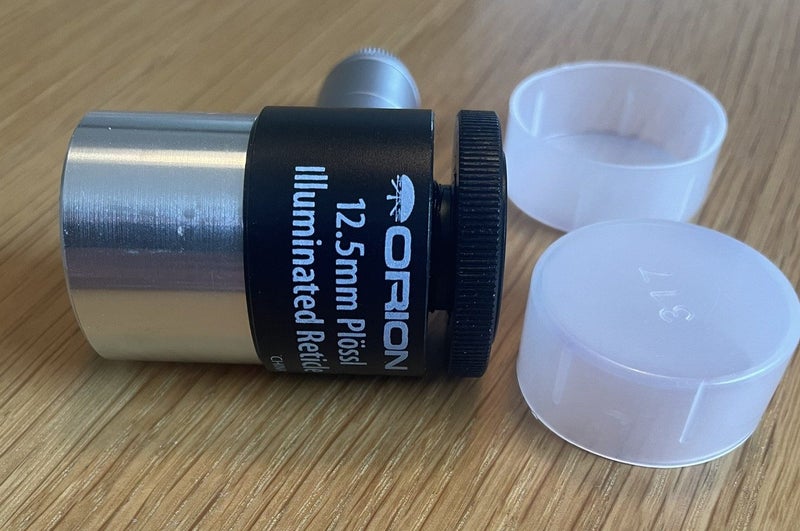 Orion Plossl Illuminated Reticle eyepiece 1.25” Carousel 2