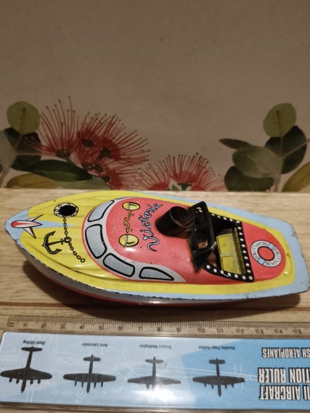 Schylling Tin boat Carousel 1