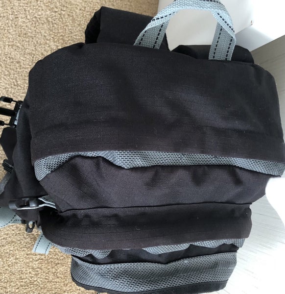 Rock Field Travel Back Pack Carousel 4