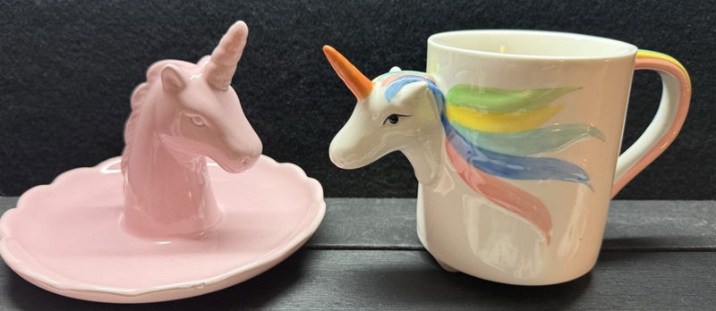 Unicorn Lovers bundle - Mug Slippers Jewellery holder toys Carousel 6