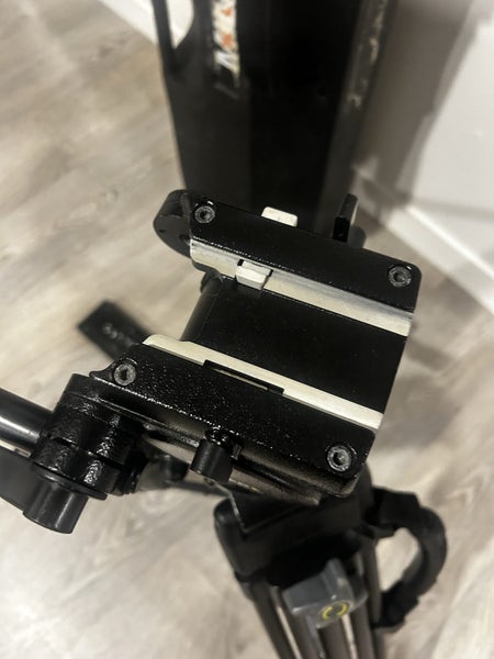 Miller Compass 23 head and tripod system63885144456962112