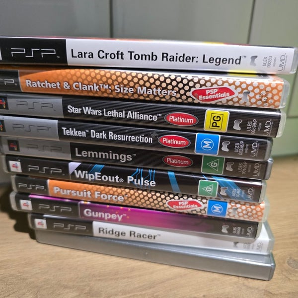 Sony PSP Bundle (12 Games + Console) Carousel 8