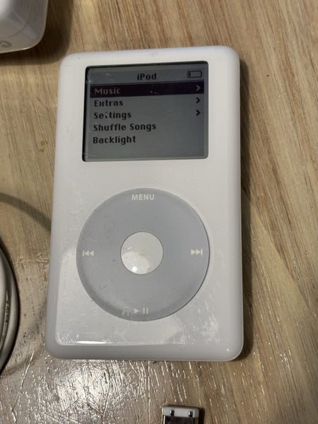 Apple iPod Classic 4th Generation 20GB Clickwheel - A1059 Carousel 2
