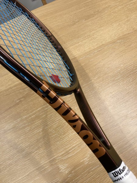Wilson Pro Staff V14 tennis racket Carousel 2