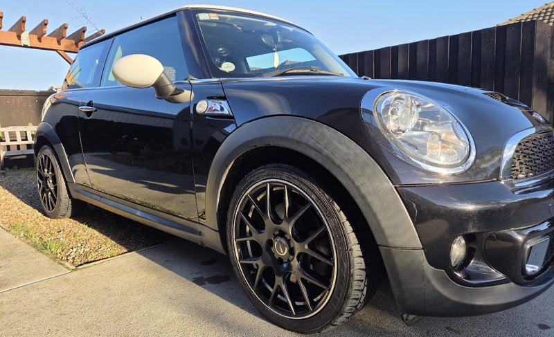 2013 MINI Cooper64731086936961110