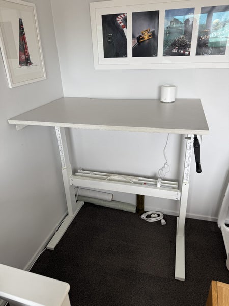 Sit down / standing desk Carousel 2