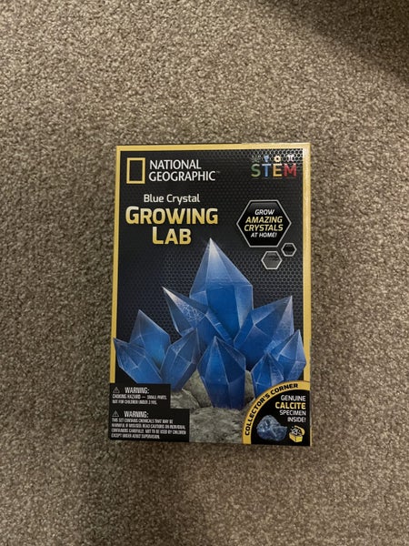 Nat Geo Crystal Grow Set Carousel 1