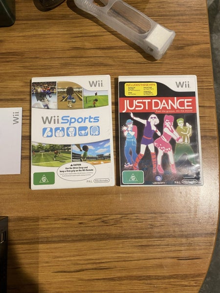 Wii with games Carousel 2