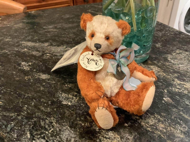 Hazeley Bears “ YANG” Carousel 1