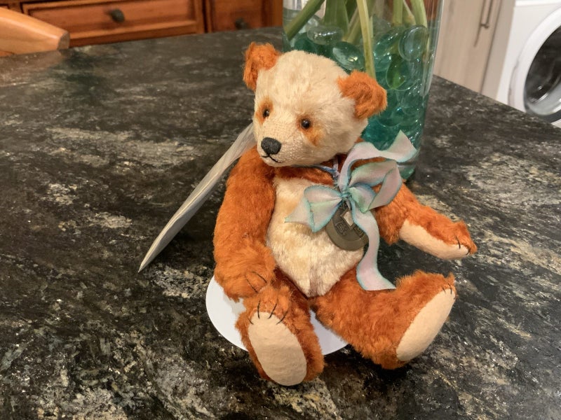 Hazeley Bears “ YANG” Carousel 2