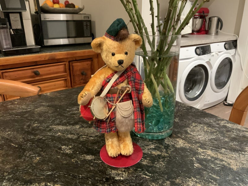 Hazeley Bears “ JOCK” Carousel 2