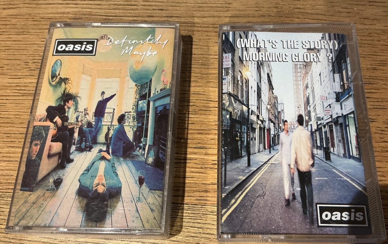 Oasis 2 x original Australian cassette tape Definitely maybe Morning Glory Carousel 1