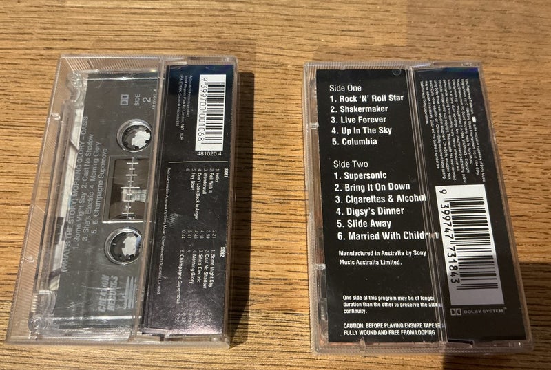 Oasis 2 x original Australian cassette tape Definitely maybe Morning Glory Carousel 3