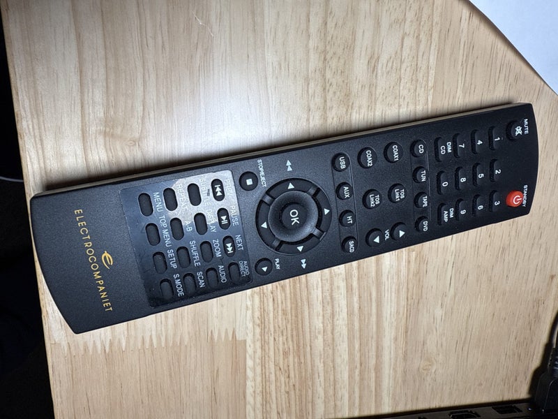 Eletrocompaniet remote Carousel 1