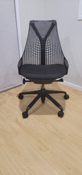 Herman Miller Sayl Ergonomic office Chair (Deep cleaned) Carousel 1