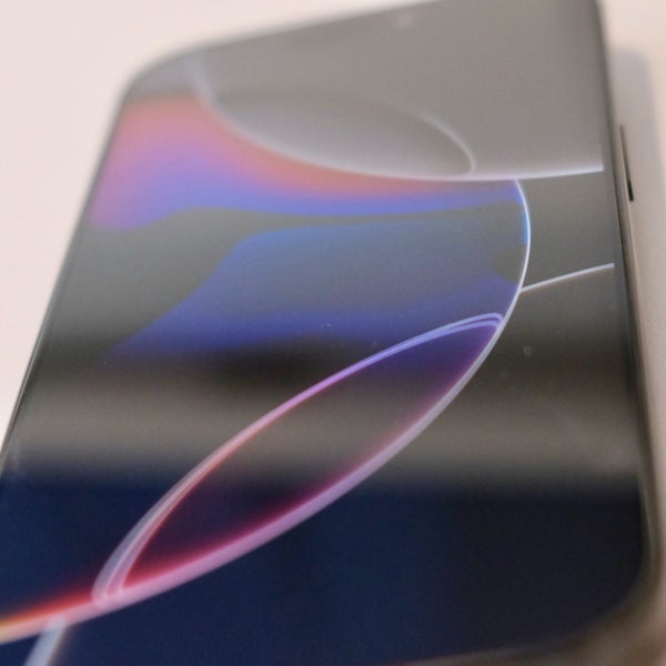 iPhone 16 Pro - 256gb63863569512579114