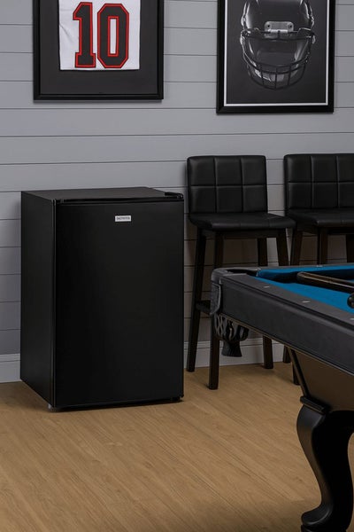 Sheffield 123L Bar Fridge, Black Carousel 3