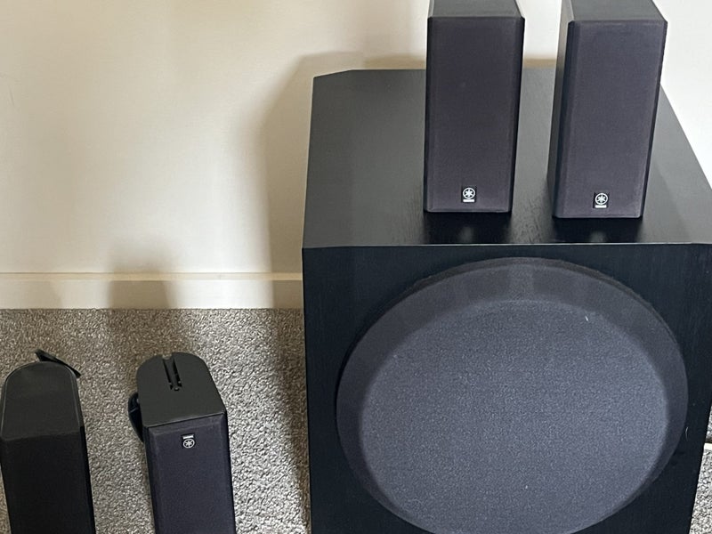 Yamaha 5.1 home theatre Carousel 2