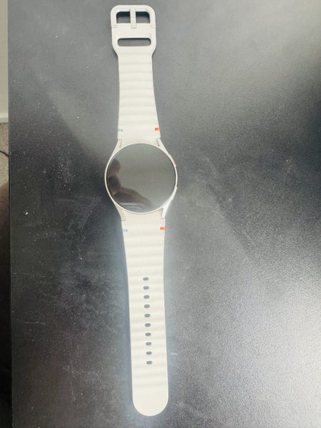 Samsung Galaxy watch 7 40mm + 3 yr Product replacement warranty Carousel 6