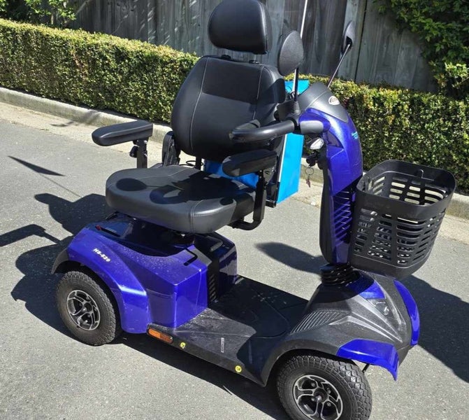 Mobility scooter Carousel 2