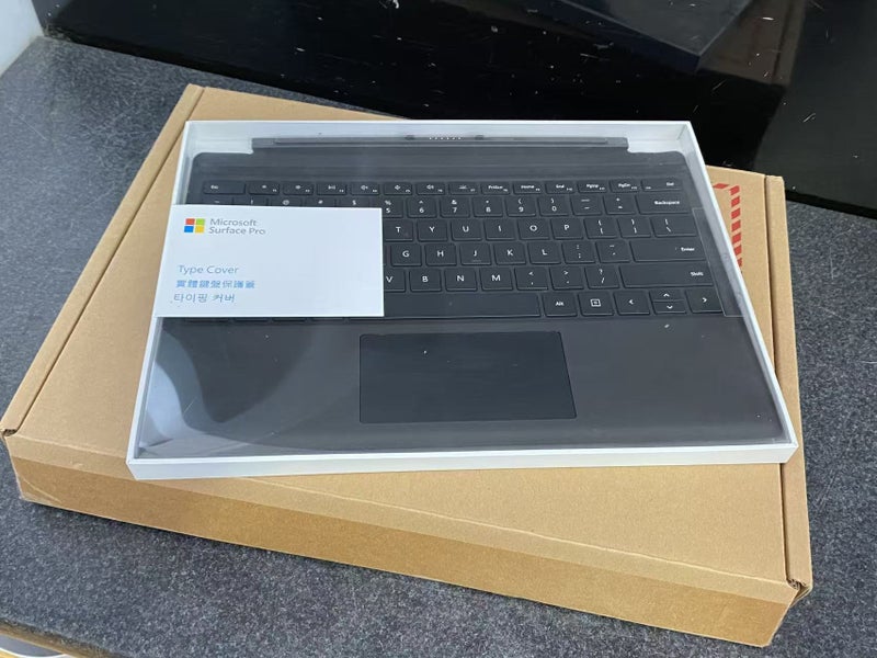 Microsoft Surface Pro 7 Core i5 11th Gen 8GB 256GB SSD Windows 11 Touch Keyboard Carousel 3