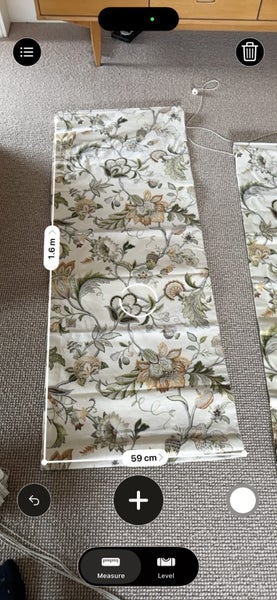 Roman Blind Carousel 1