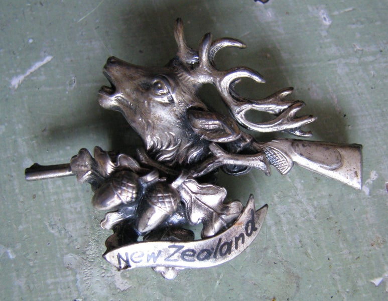 Vintage New Zealand Deer Hunting Badge Carousel 1