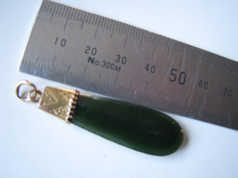 Antique Greenstone & 9ct Gold Pendant Measures 46mm Long Carousel 11