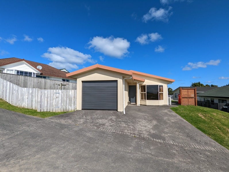 Image 1 of 20