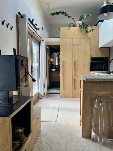 Japandi Tiny Home, Award Winner 2023 - Move In Ready Carousel 1
