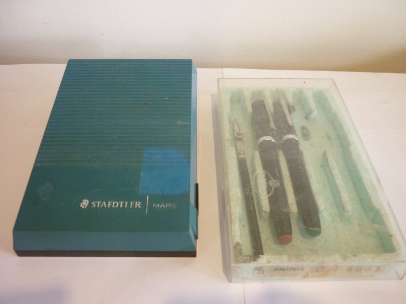 CALLIGRAPHY PART SETS X2. STAEDTLER MARS. Carousel 12